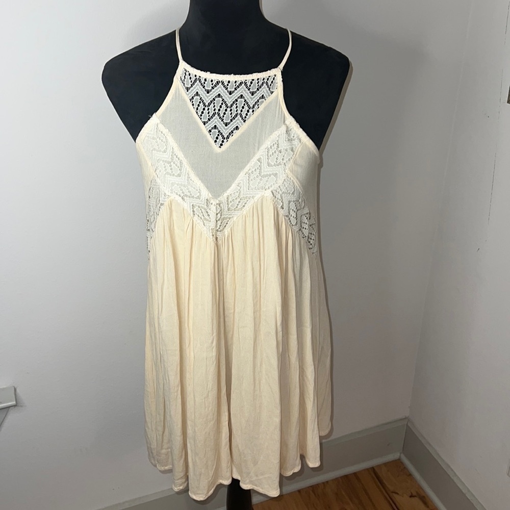 Purple Snow‎ ivory /cream crochet lace halter shift dress Sz M
